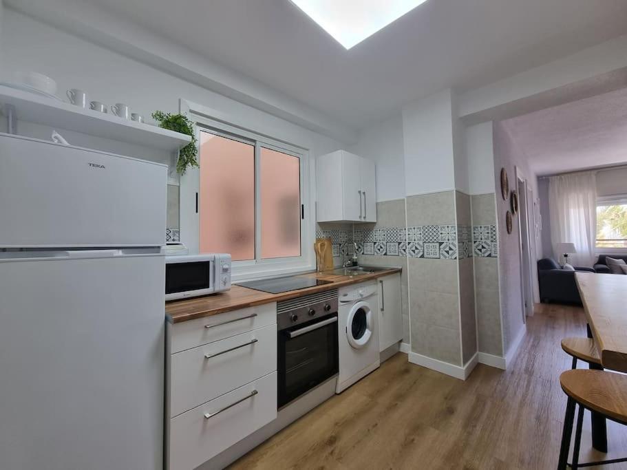 Aguadulce, Apto Santa Monica 2 Hab Con Terraza, Aire, Wifi, A 5 Min De La Playa 阿瓜杜尔塞 外观 照片