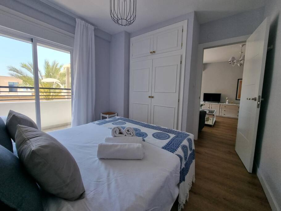 Aguadulce, Apto Santa Monica 2 Hab Con Terraza, Aire, Wifi, A 5 Min De La Playa 阿瓜杜尔塞 外观 照片